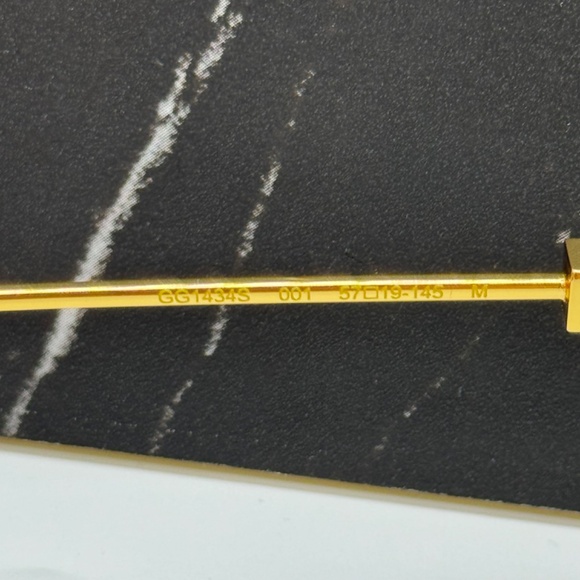 NEW GUCCI SUNGLASSES, GOLD GRAY SQUARE UNISEX EYEWEAR GUCCI - Picture 13 of 15